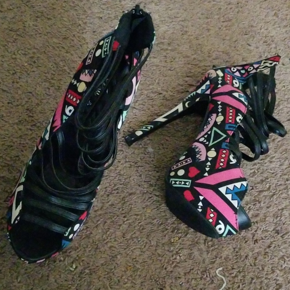 Ami Clubwear caged peep toe heels